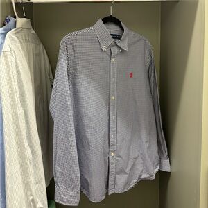 White and navy blue checkered dress shirt. Men’s size Medium.